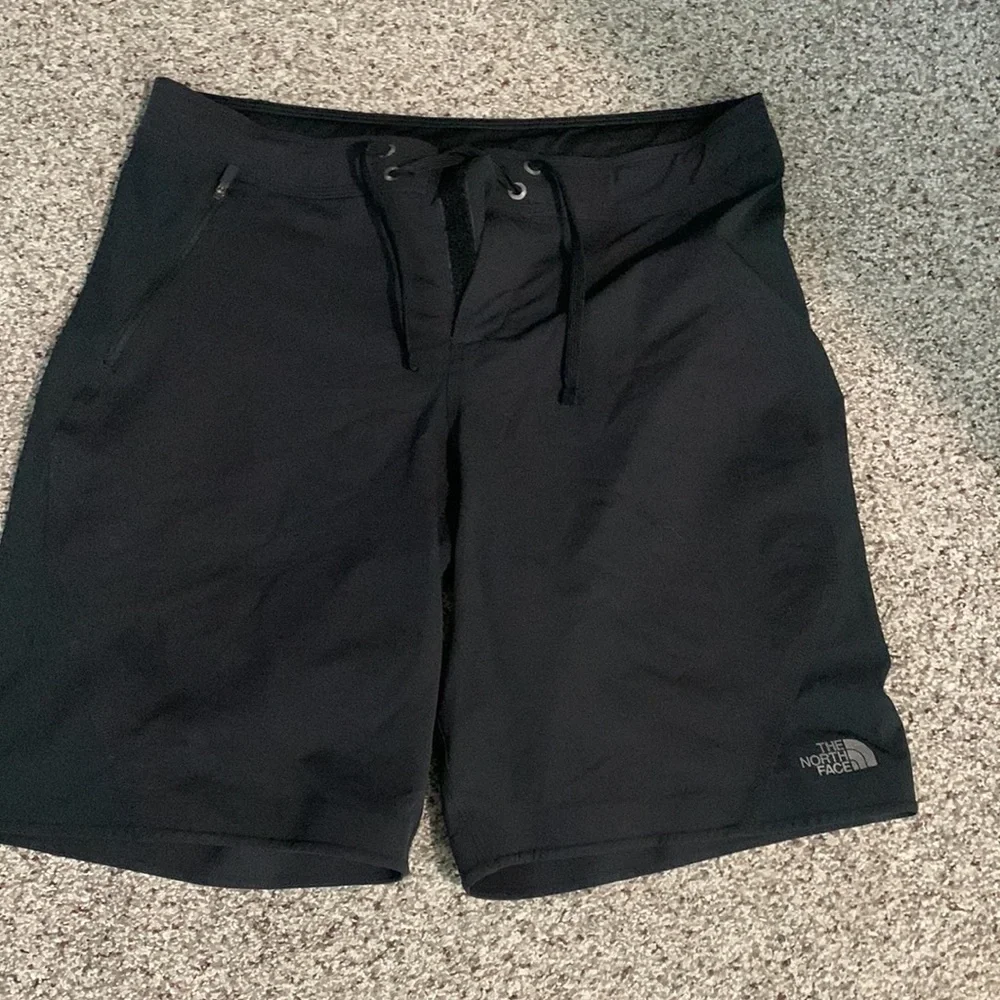 The north face black shorts size 34